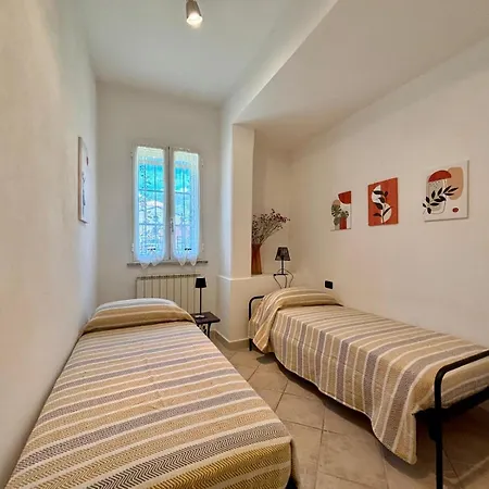 Apartment Il Giardino Fiorito Levanto